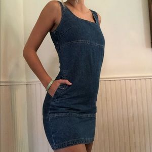 denim dress with pockets